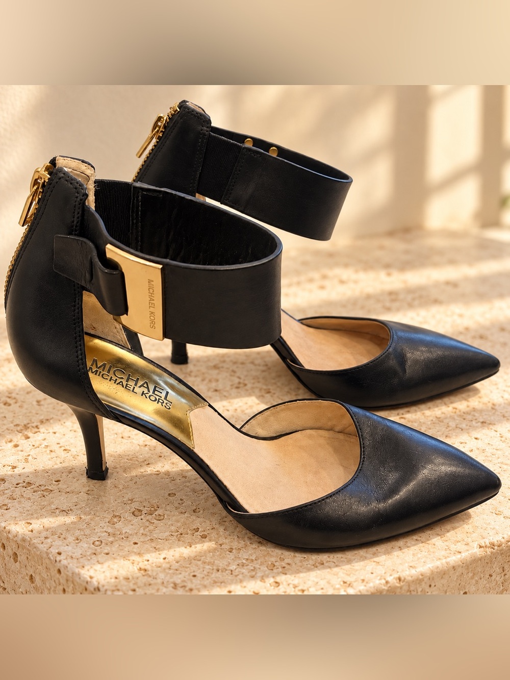 MICHAEL Michael Kors Black Leather Ankle Cuff Pointed Heels 6M